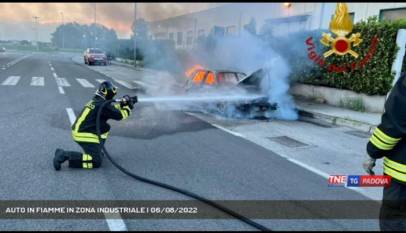 CONSELVE | AUTO IN FIAMME IN ZONA INDUSTRIALE