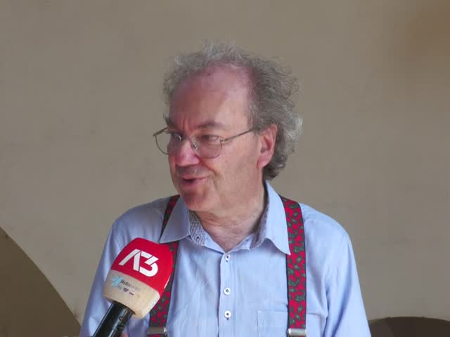 mk0vLoUzifs
